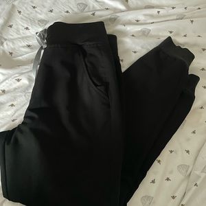 High waisted figs pants